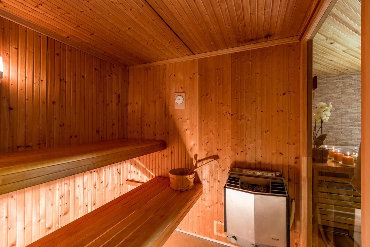 Sauna - Jacuzzi - 100% Prive - L'Estantada Linxe Exterior photo
